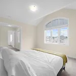 Prime Peterborough - 4Br And Office, Newly Renovated