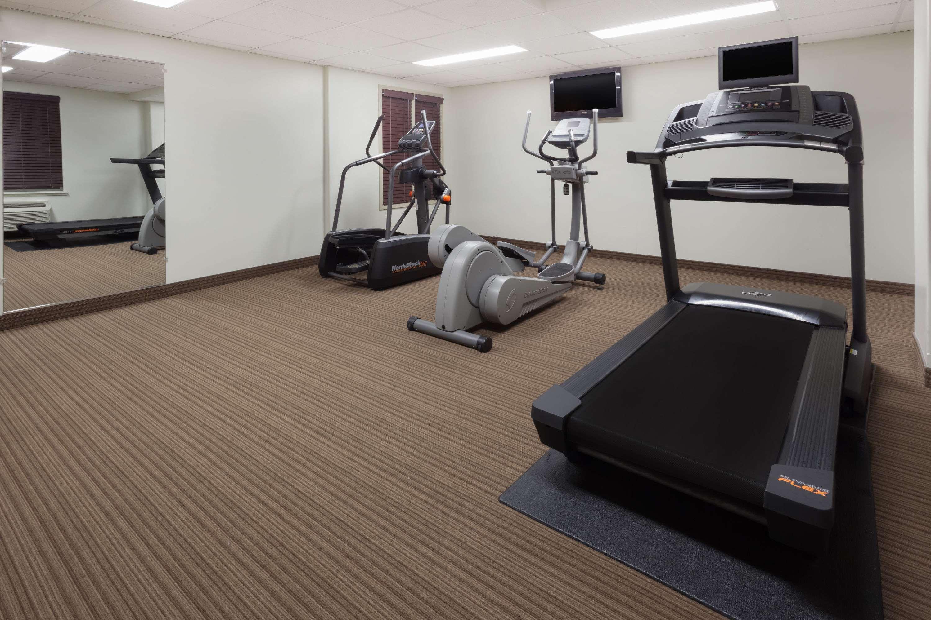 Super 8 By Wyndham Hotel Peterborough