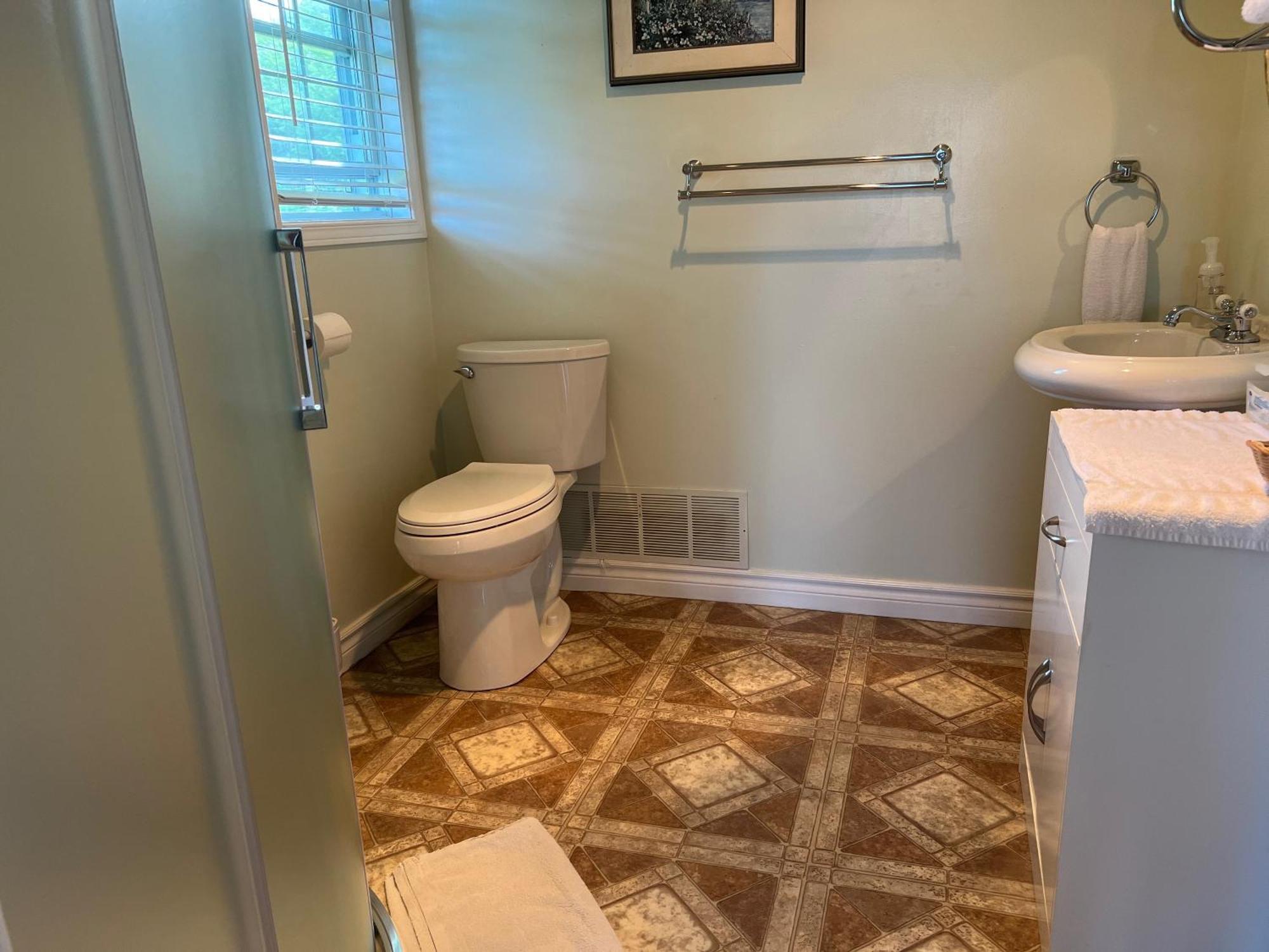 Liftlock Guest House 4*