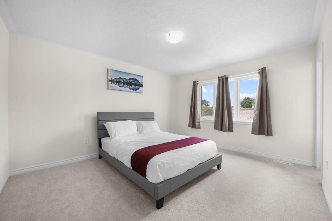 Prime - 4br And Office, Newly Renovated Holiday home