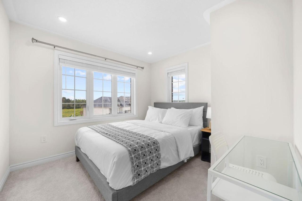 Holiday home Chic 2br House, Newly Renovated, Spot
