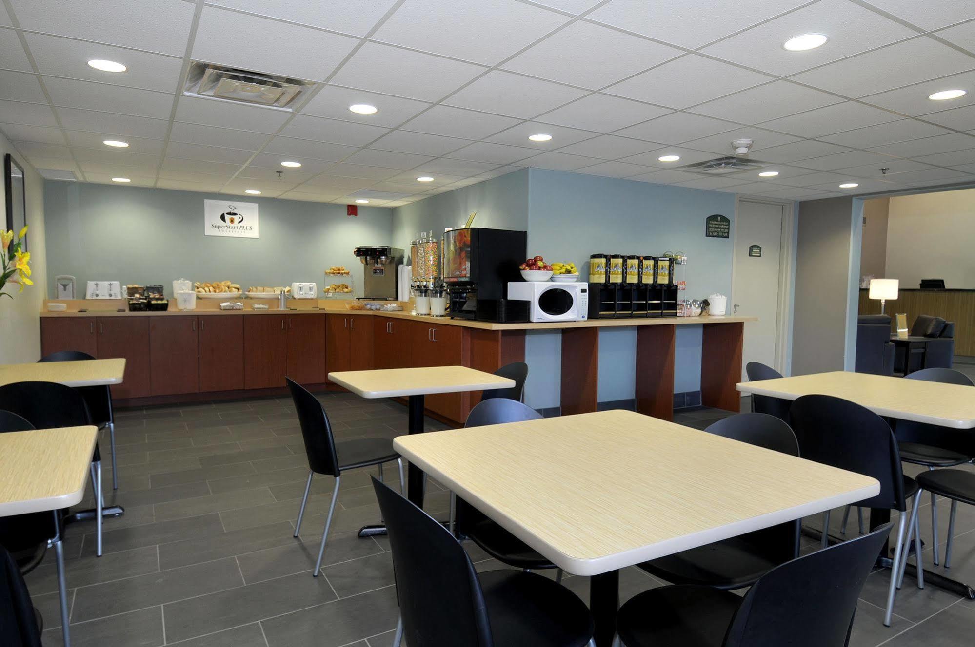 Hotel Super 8 By Wyndham