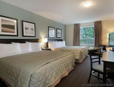Hotel Super 8 By Wyndham Peterborough