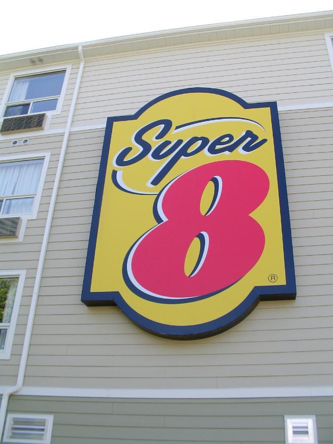 Hotel Super 8 By Wyndham 3*