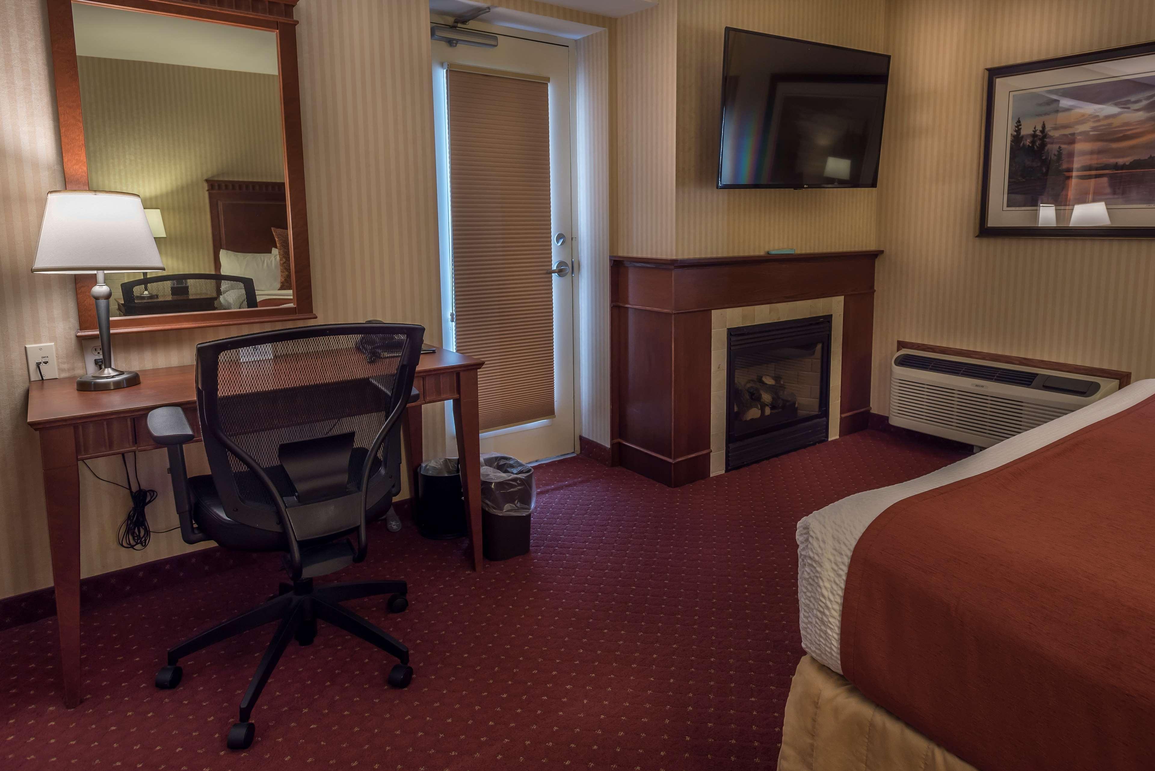 Western Otonabee Hotel Peterborough