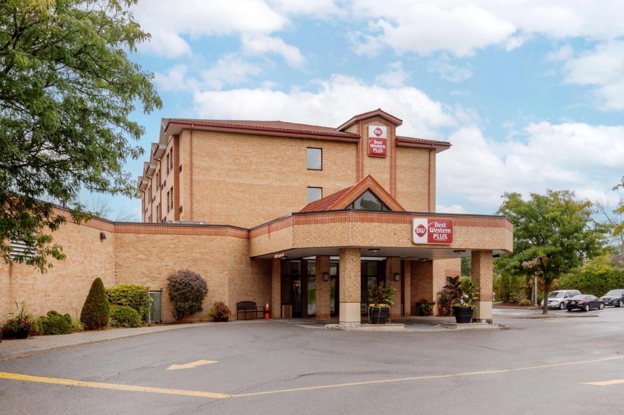 Western Otonabee Hotel