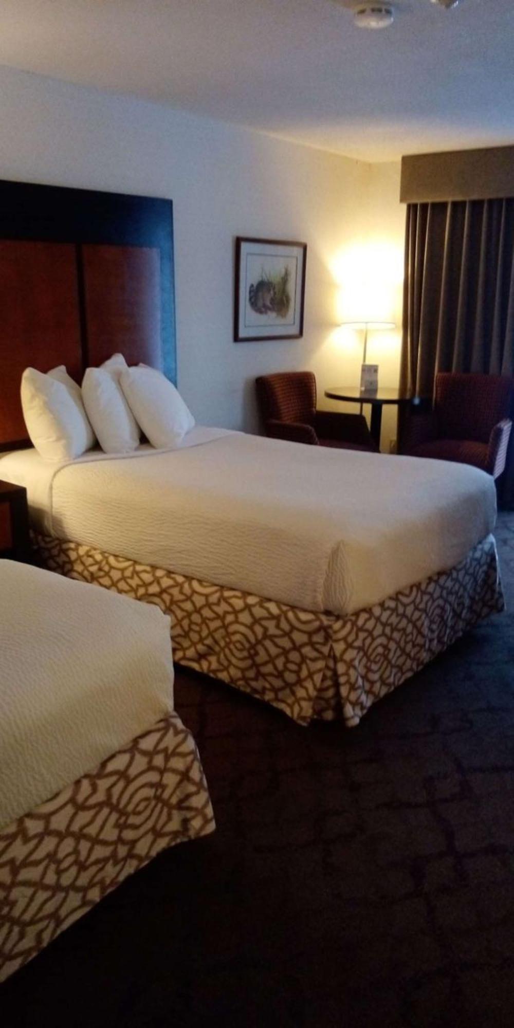 Western Otonabee Hotel 3*