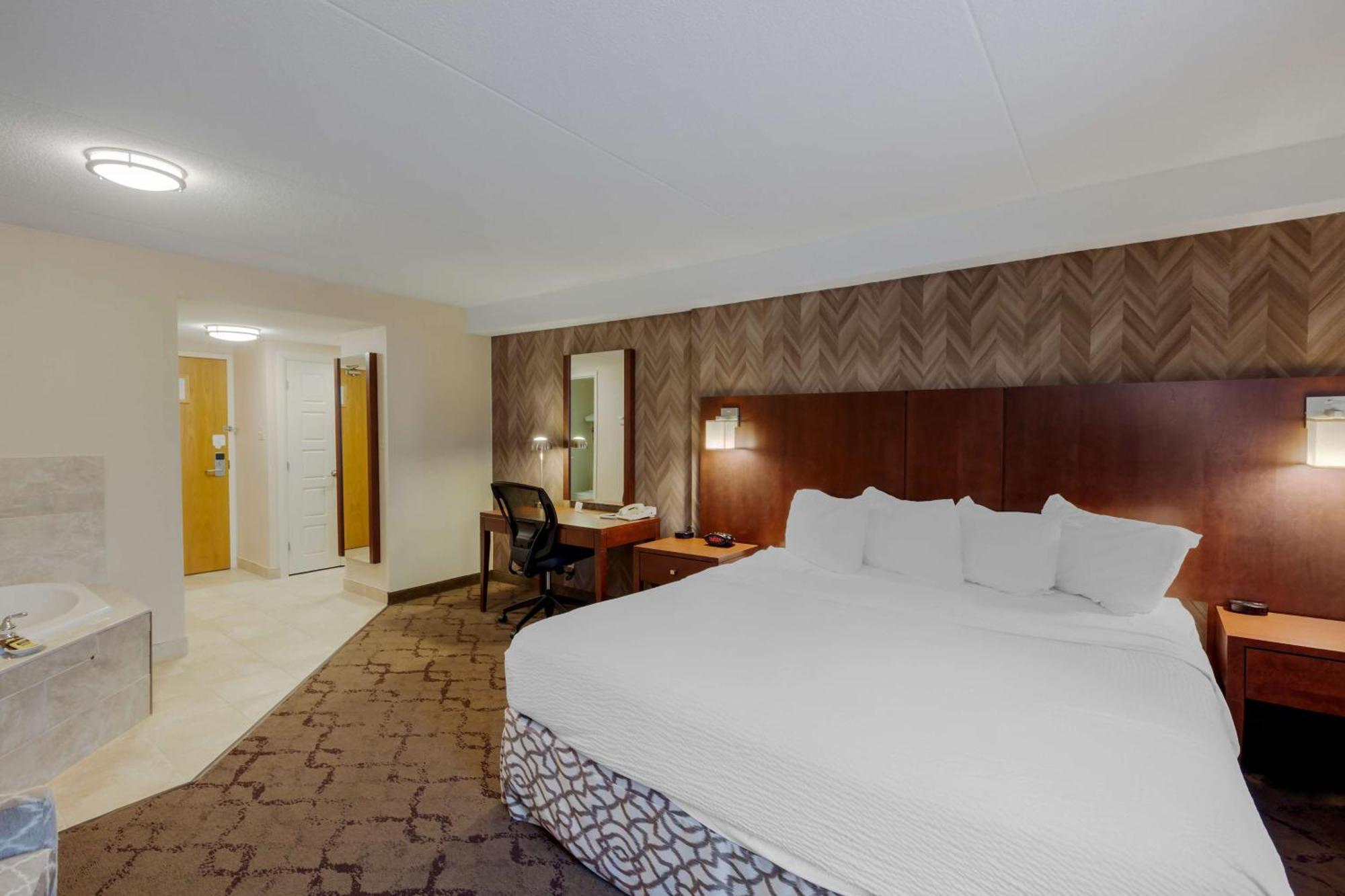Western Otonabee Hotel Peterborough